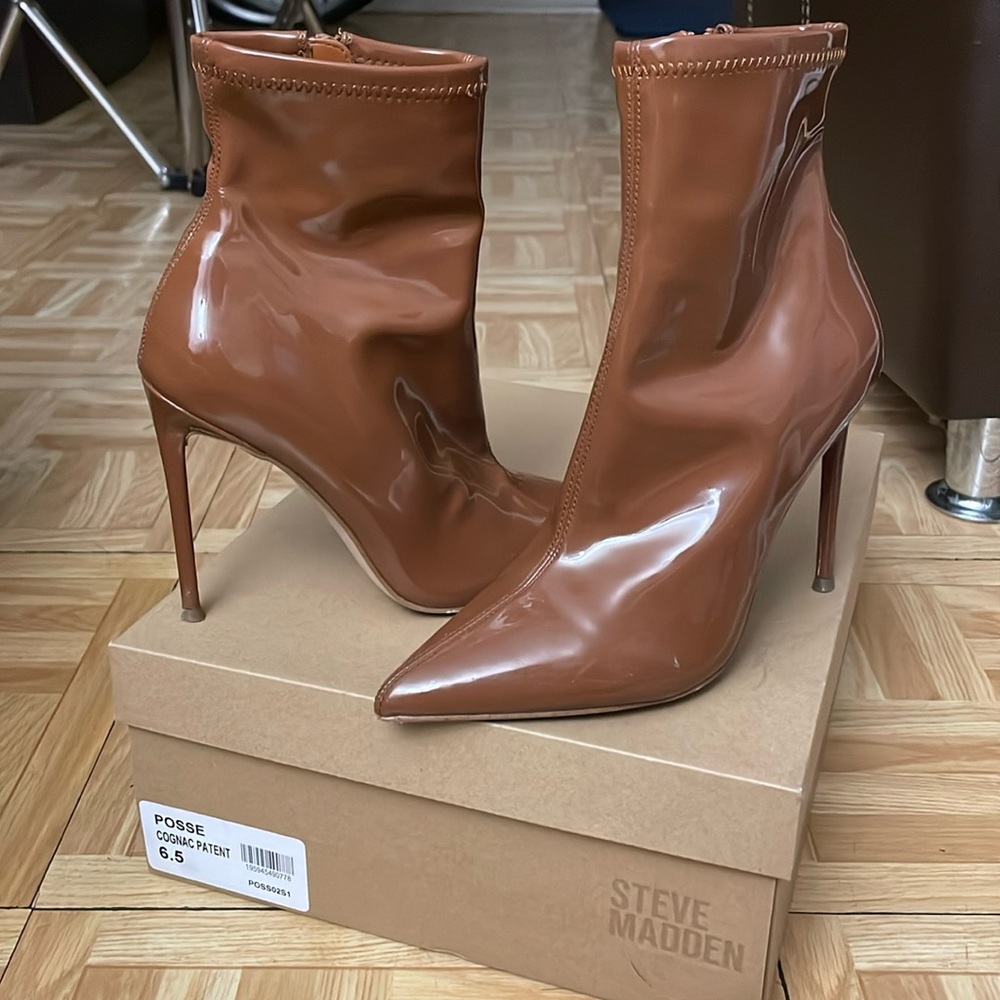 Steve Madden Posse Cognac Patent